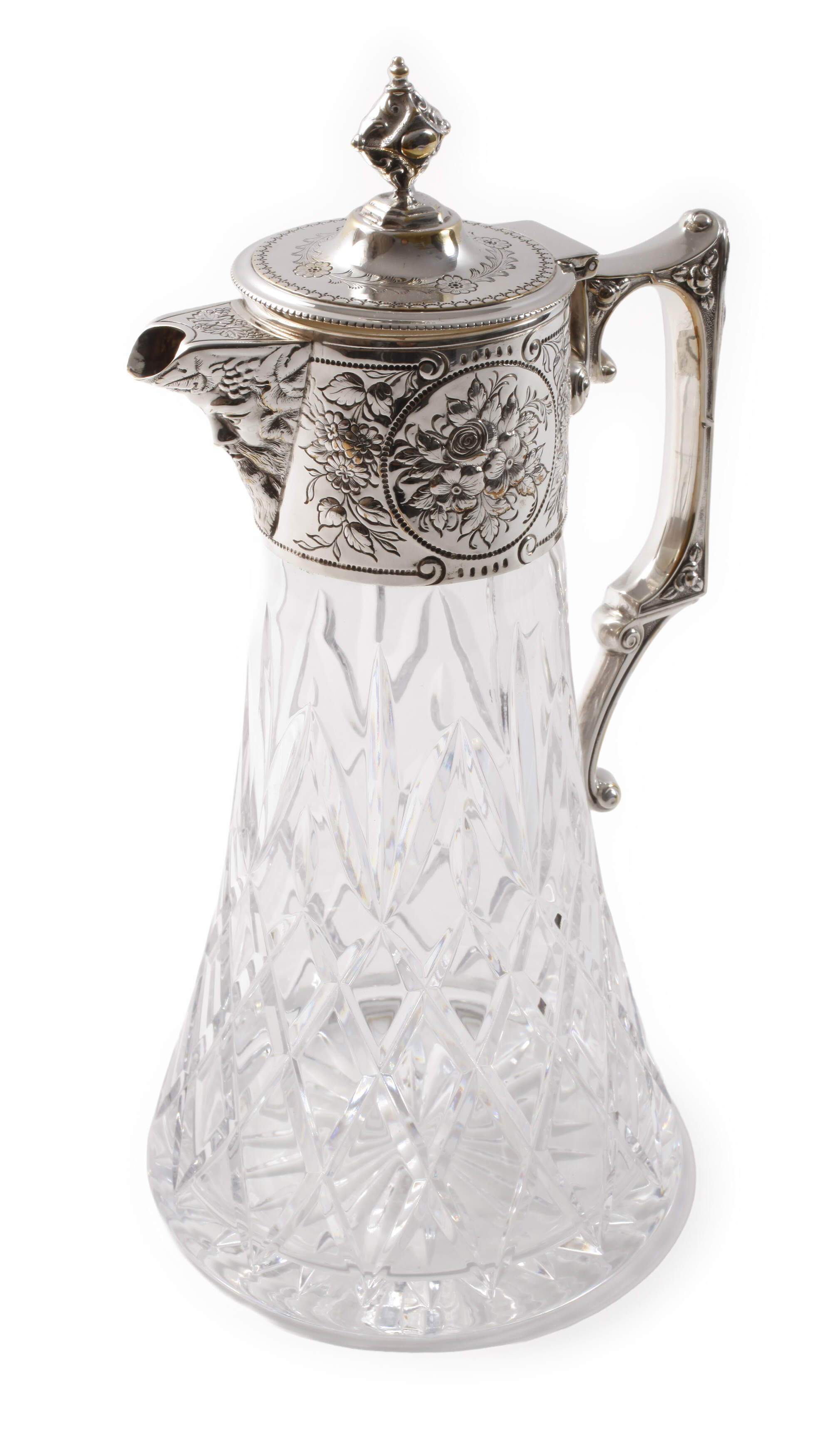 Karaffe mit Montierung