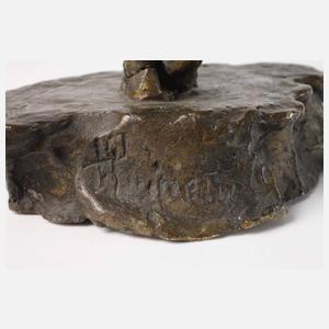 Stehender weiblicher Akt