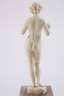 Ferdinand Preiss, Elfenbeinskulptur weiblicher Akt