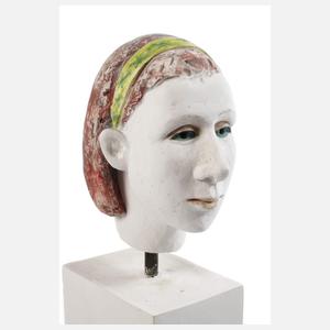 Weibliche Kopfskulptur