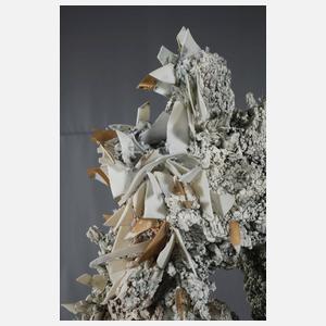 Claudia Biehne, übergroße Porzellanskulptur