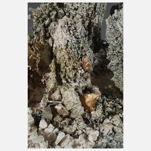 Claudia Biehne, übergroße Porzellanskulptur