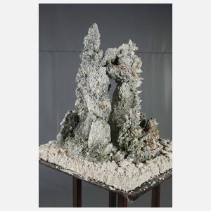 Claudia Biehne, übergroße Porzellanskulptur