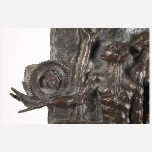 Großes figürliches Bronzerelief