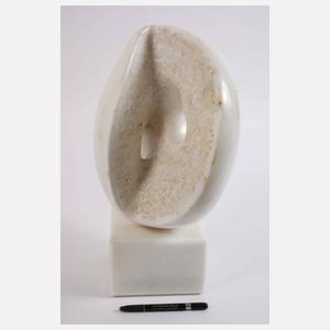 Emma de Sigaldi, amorphe Marmorskulptur