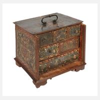 Barocke Kassette mit Wismutmalerei111