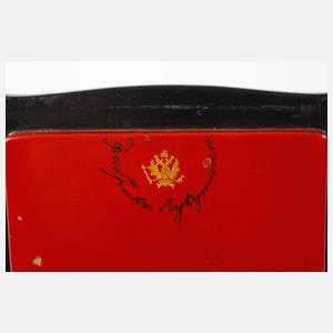 Kleine Lackschatulle