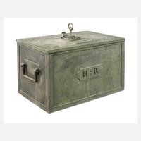 Eisentruhe/Kriegskasse111