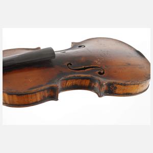 Violine im Etui