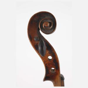 Violine im Etui