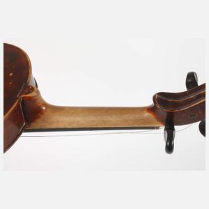 Violine im Etui
