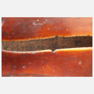 Violine im Etui