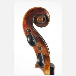 Violine mit Bogen