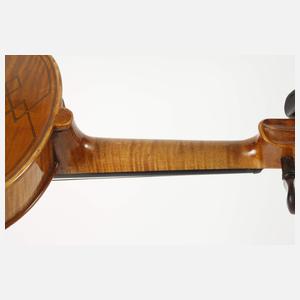 Violine im Etui