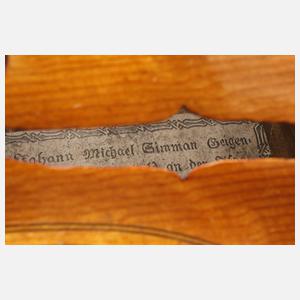 Violine im Etui