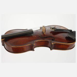 Violine im Etui