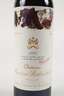 Flasche Rotwein