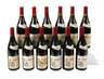 Zwölf Flaschen Rotwein