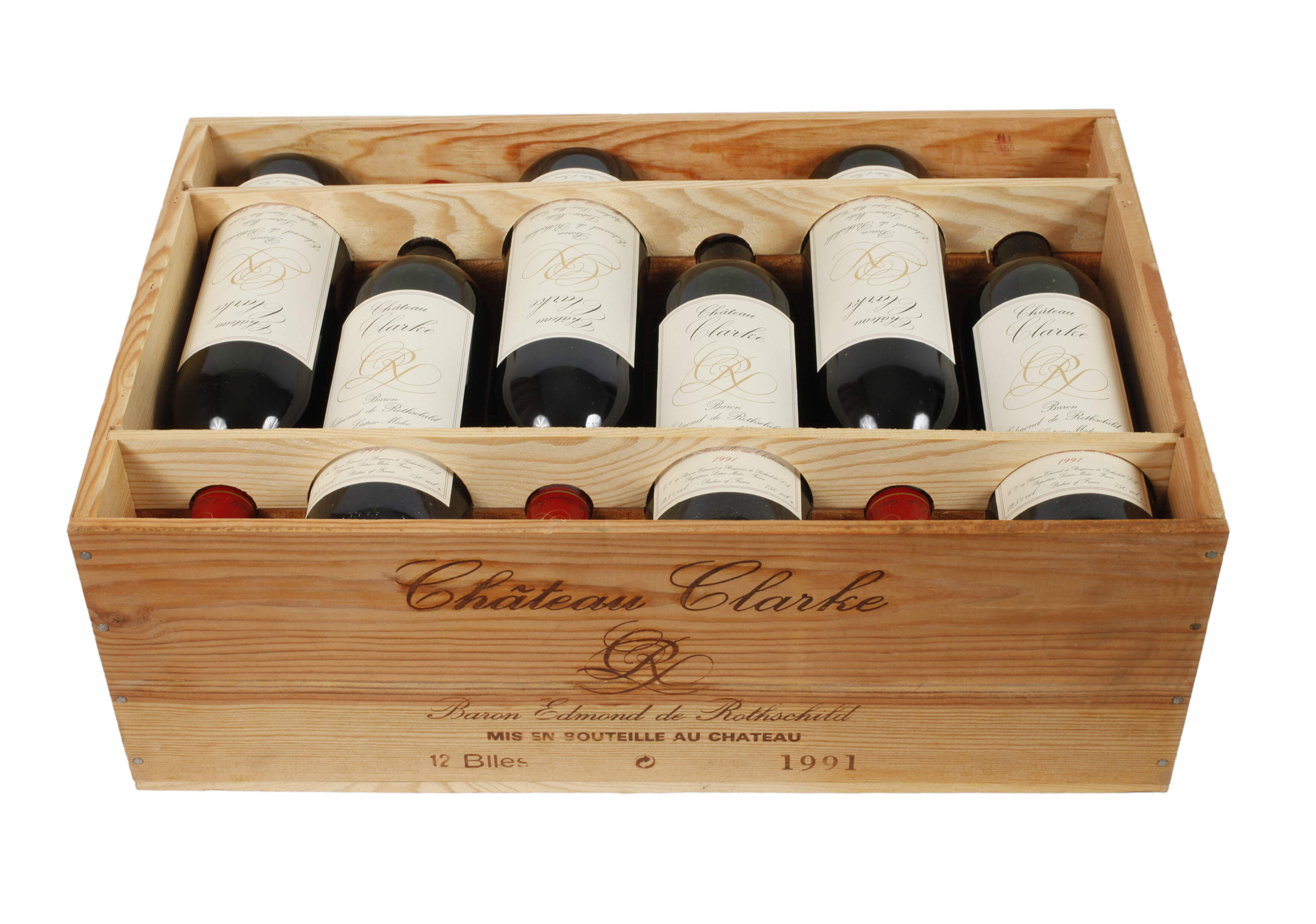 Zwölf Flaschen Rotwein