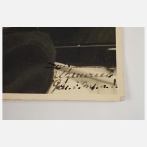 Pressefoto A.H. mit Autograph General Litzmann