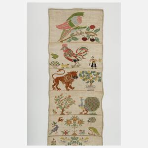 Langes barockes Stickmustertuch