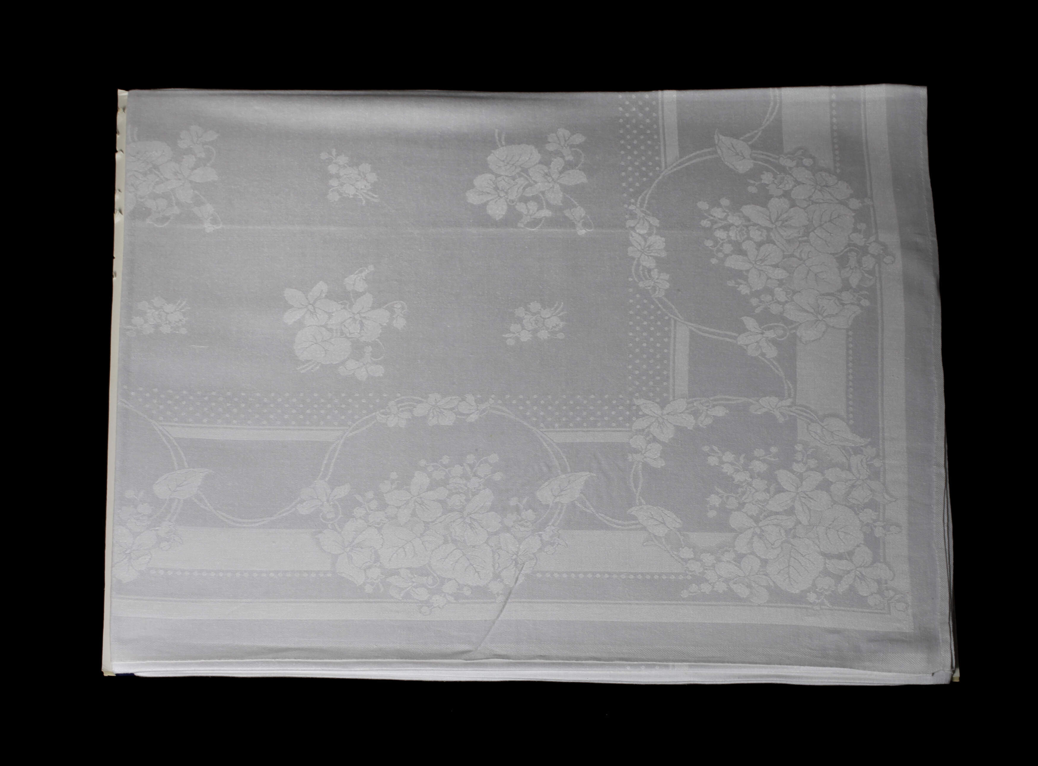 Tafeltuch mit Frühlingsblumendekor