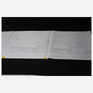 Tafeltuch mit Fliederdekor