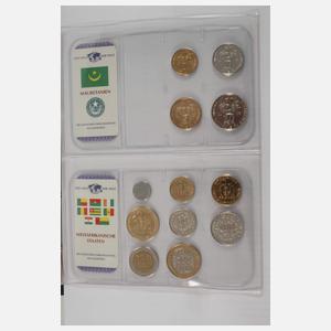 Großes Konvolut Münzalben und Geldscheine Welt