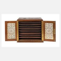 Kleines Münzschränkchen111