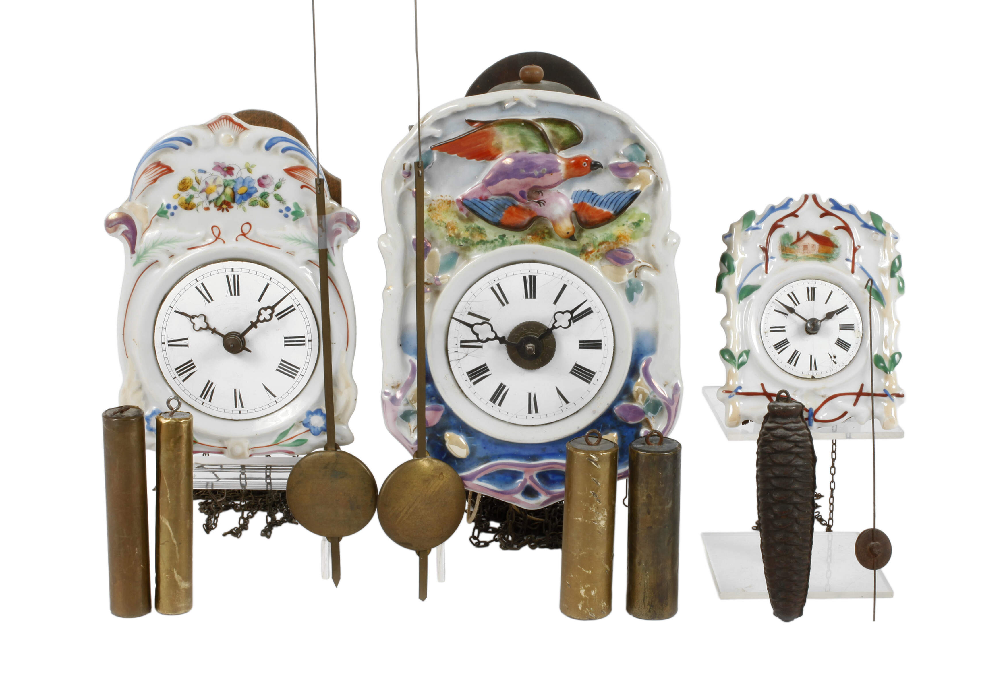 Drei Schwarzwälder Porzellan-Schilderuhren