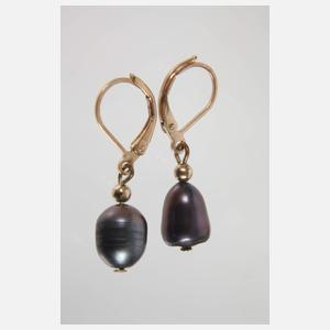 Kette und Ohrhänger mit Perlen