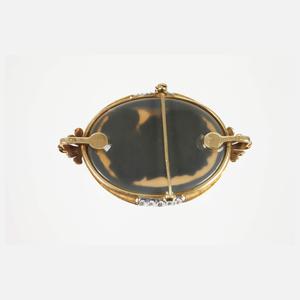 Brosche mit Achatkamee und Brillanten