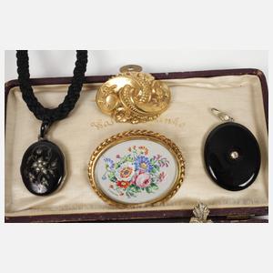 Sammlung Schmuck des 19. Jh.