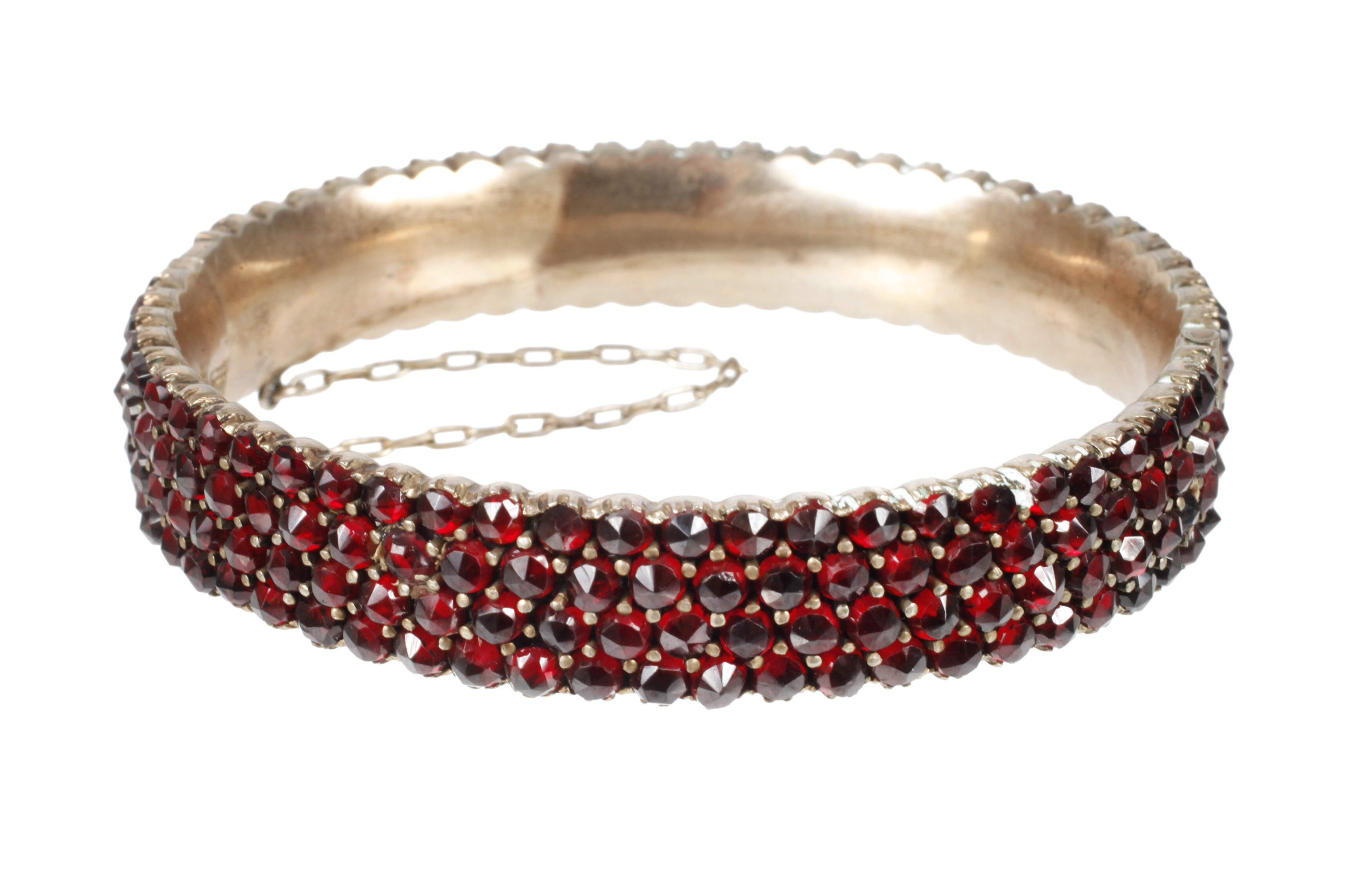 Armreif mit Granaten