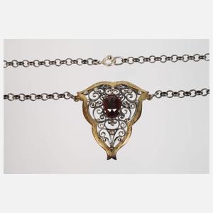 Schmuckset mit Granaten