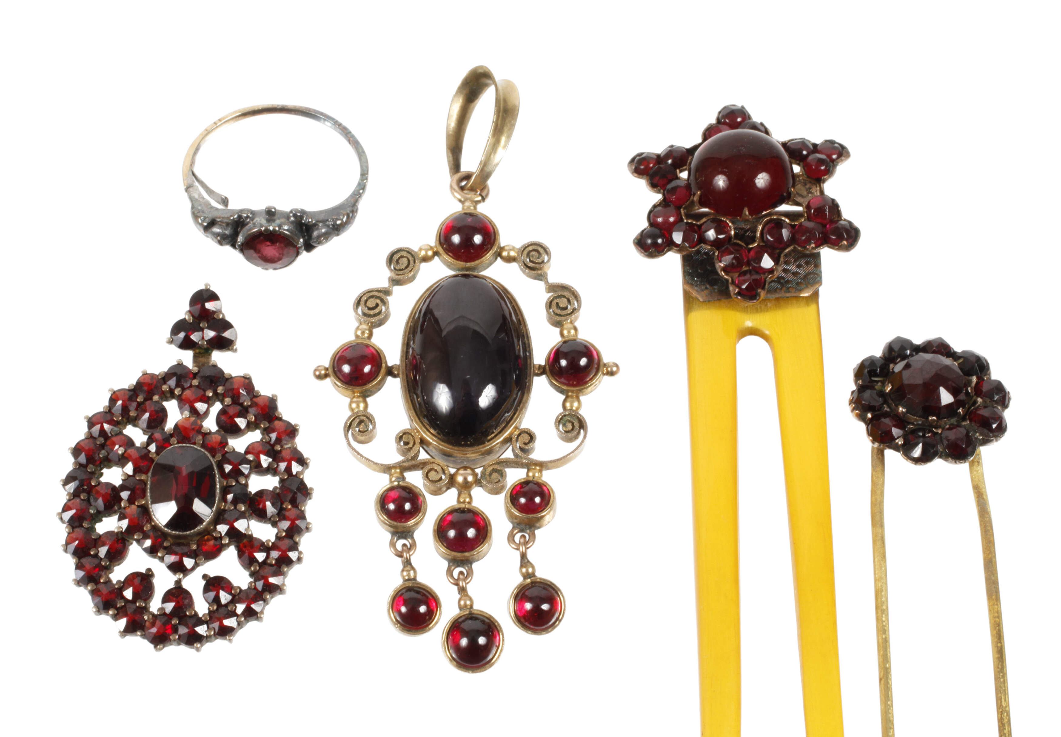Konvolut Granatschmuck
