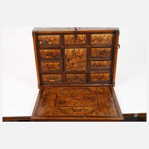 Feiner Kabinettschrank Renaissance