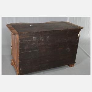 Barocker Kommodenaufsatzschrank