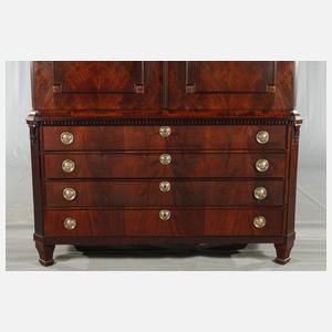 Großer klassizistischer Kabinettschrank