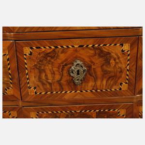 Klassizistische Kommode