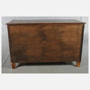 Klassizistische Kommode