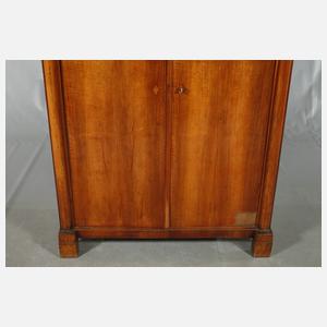 Kleiderschrank Biedermeier