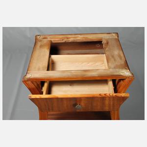 Nachtkästchen Jugendstil