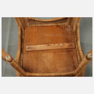 Beistelltisch mit Korbgeflecht