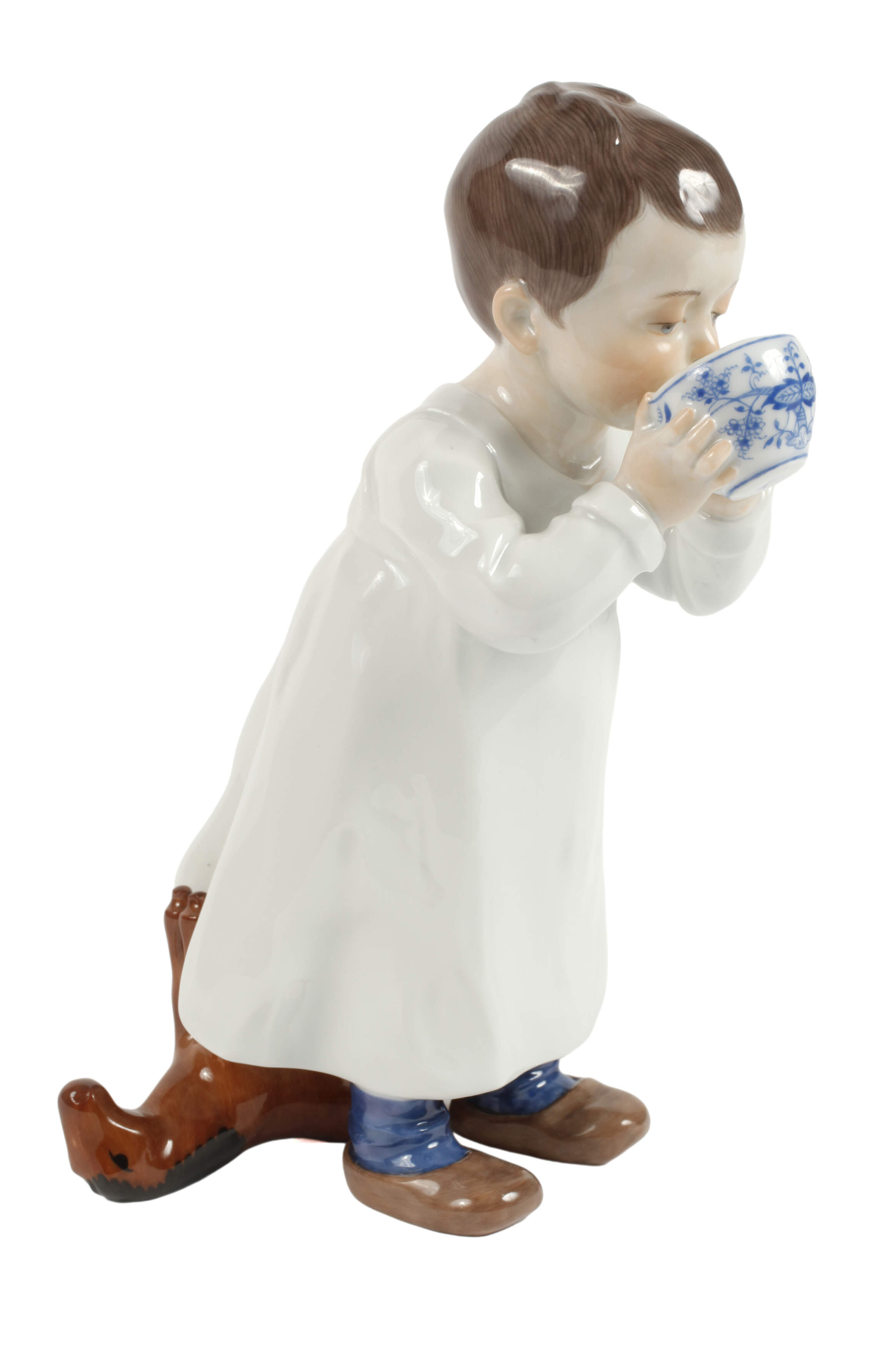 Meissen ”Kind, aus einer Tasse trinkend”