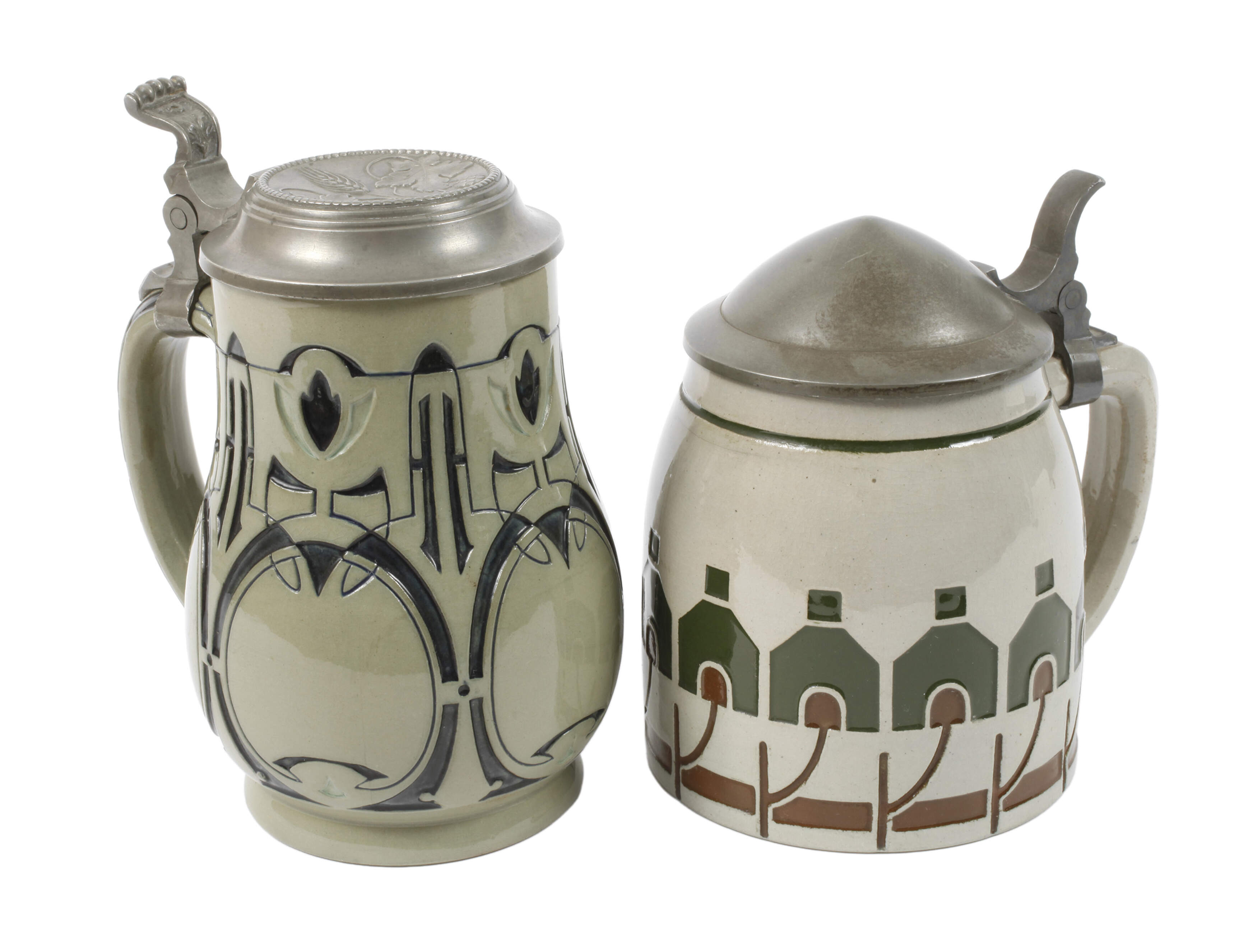 Zwei Westerwalder Bierkrüge