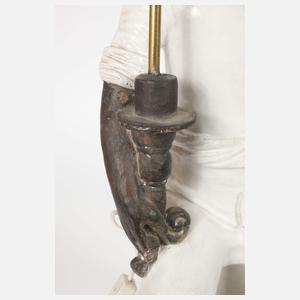 Nordafrikaner als Lampenfuß