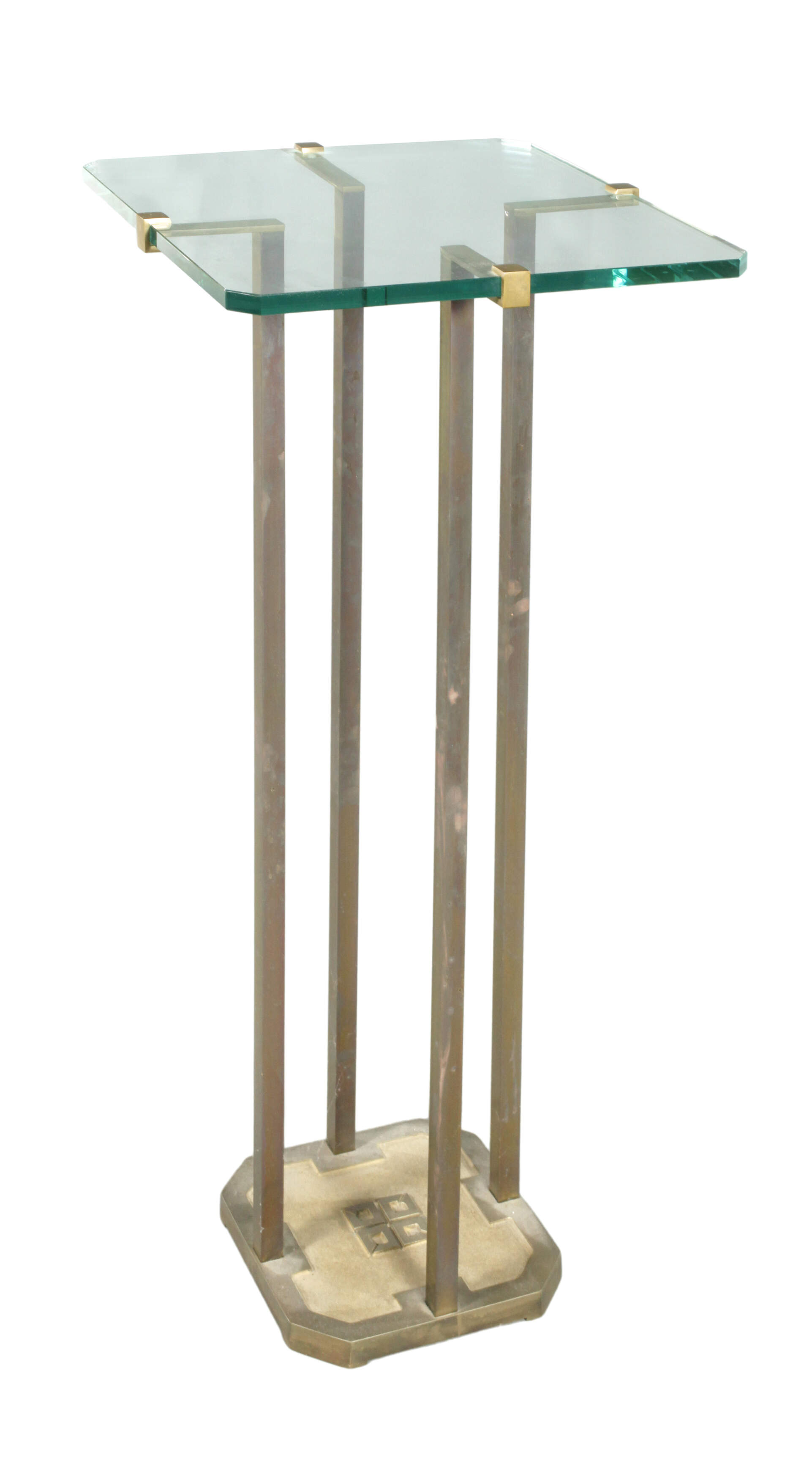 Peter Ghyczy, Postament