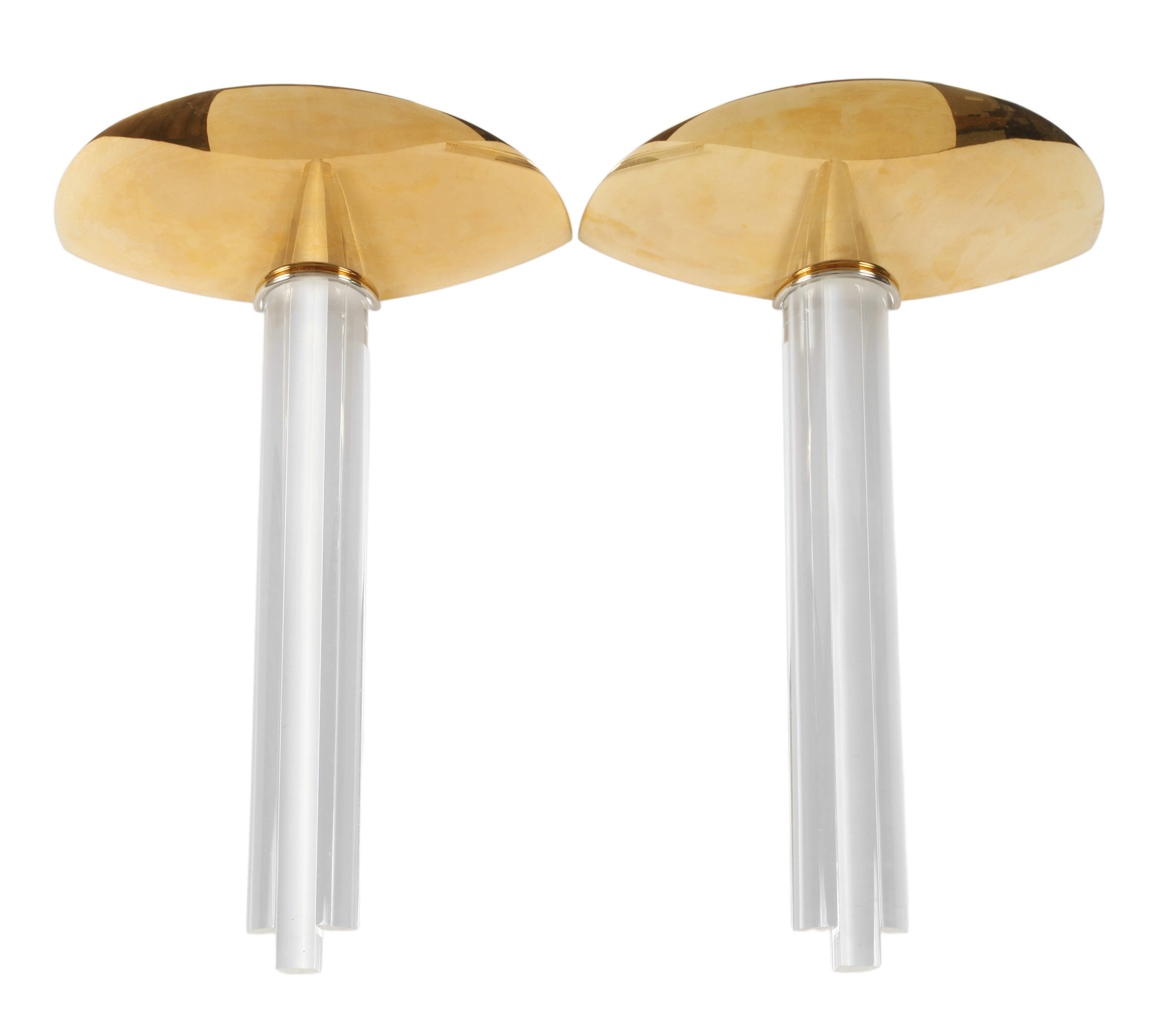 Paar mondäne Wandlampen