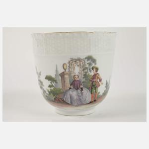 Meissen Tasse mit Untertasse Figurenmalerei